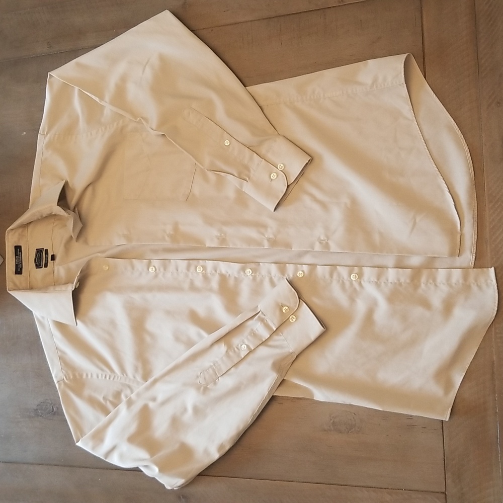 Men's dress shirt